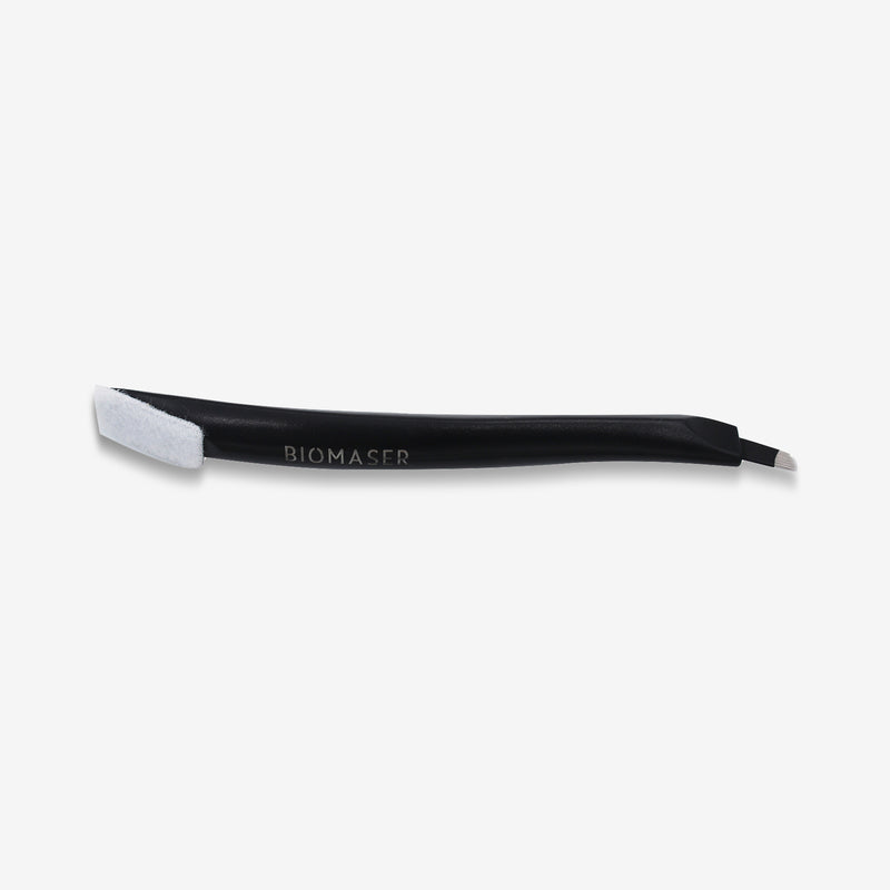 18 Curved Flat Microblading Needle .25mm
